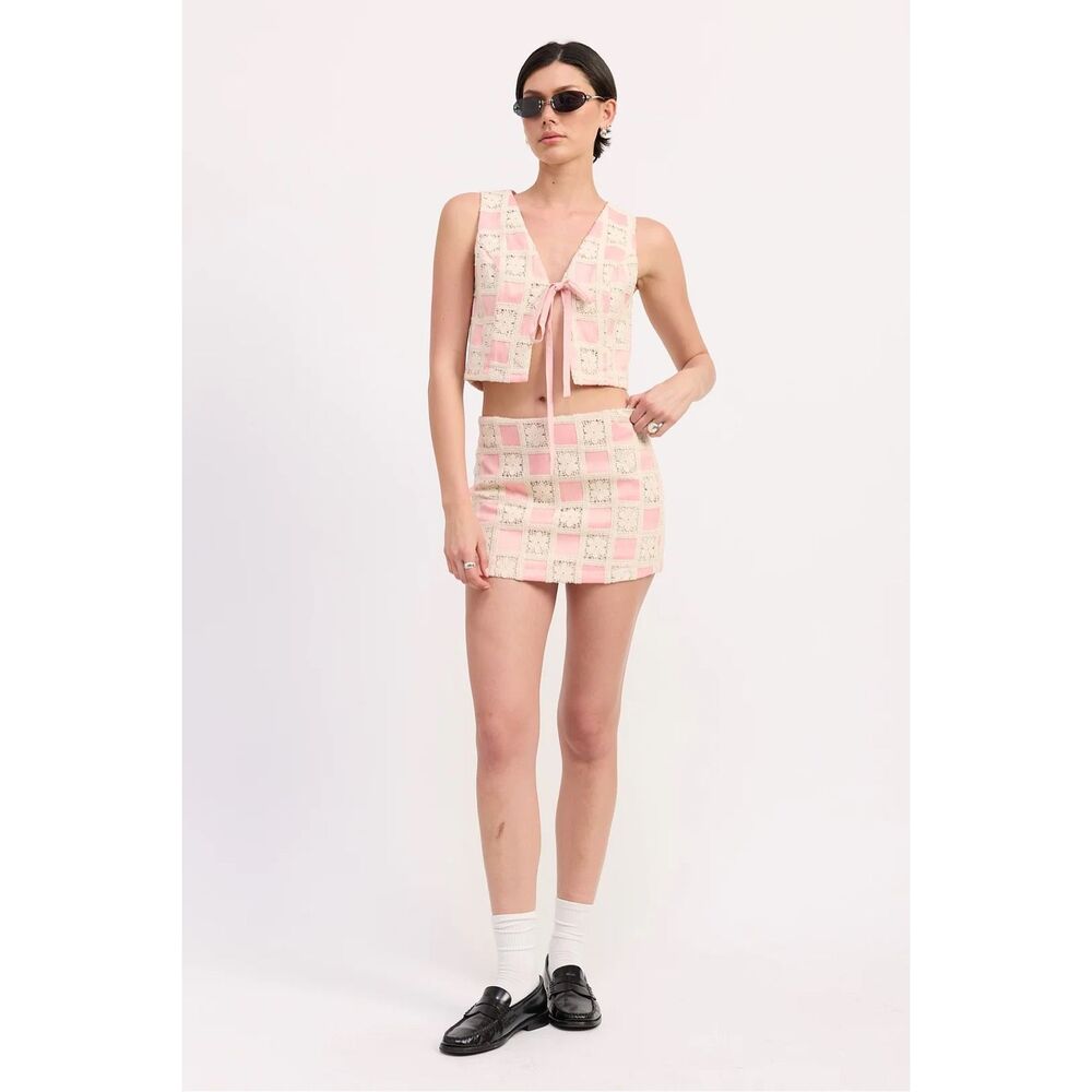 Emory Park Crochet Lace Tie Front Vest Small Pink Boho Festival Cottagecore - Picture 12 of 12